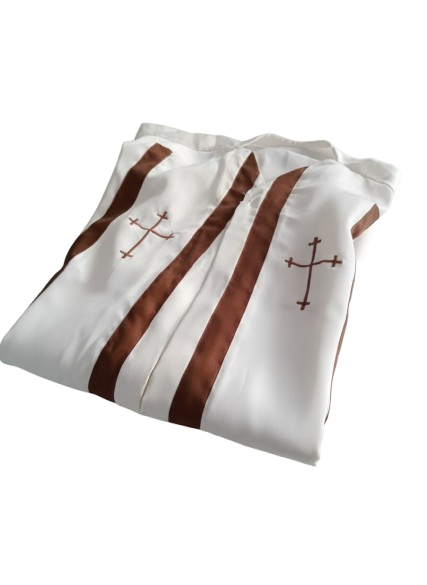 White Robe with Traditional Brown Apparels - Image 2